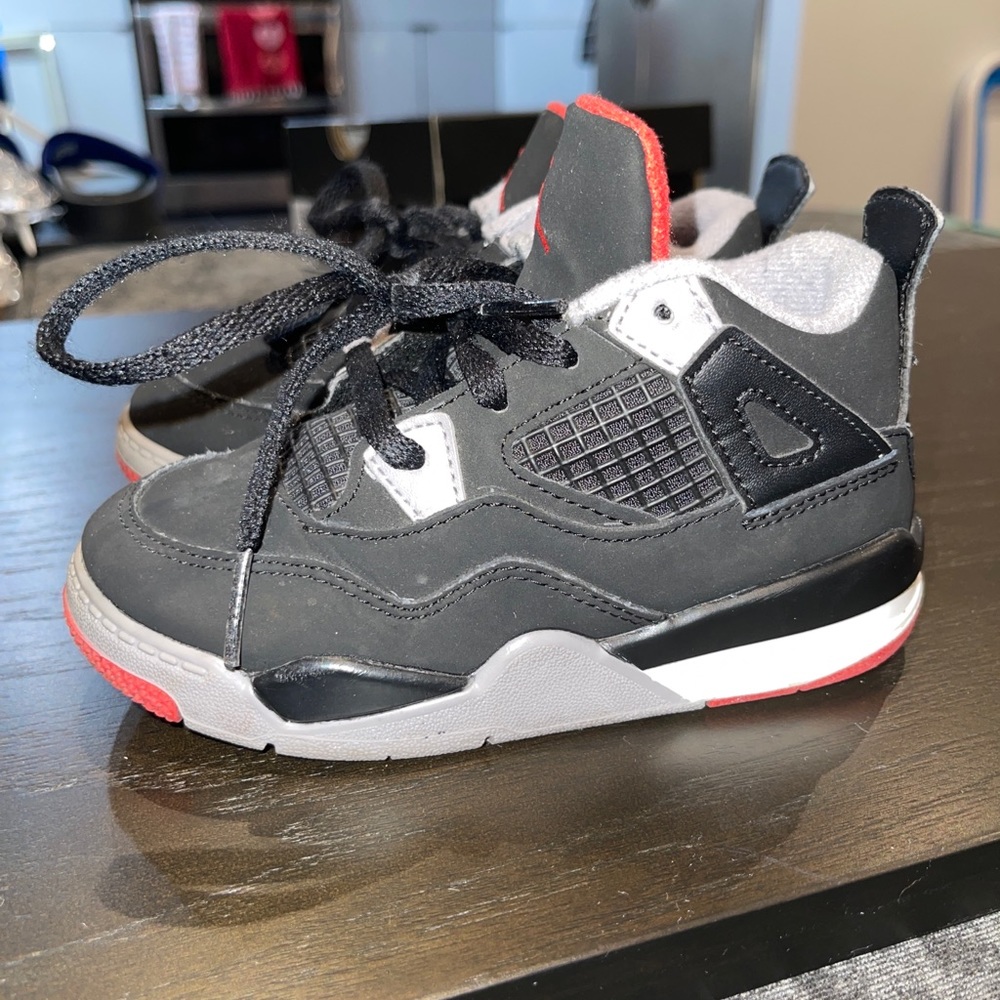 NIKE Air Jordan 4 Retro TD BRED (2019) BQ7670-060 Size 9c Good Condition No Box - Picture 1 of 10